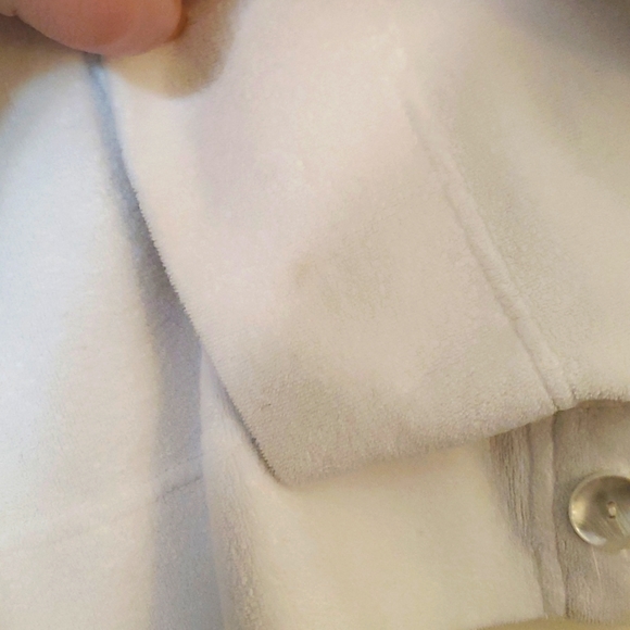 White Jacket with Hood - Picture 6 of 6